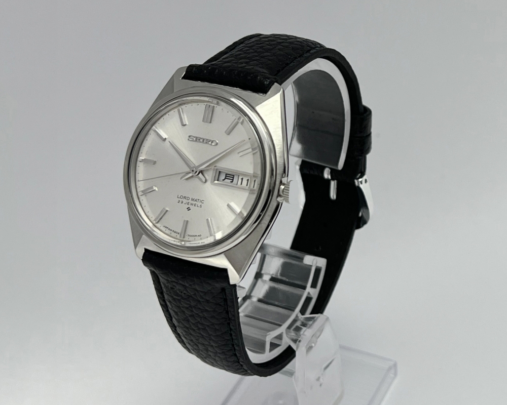 lm5606-7000-820676-2